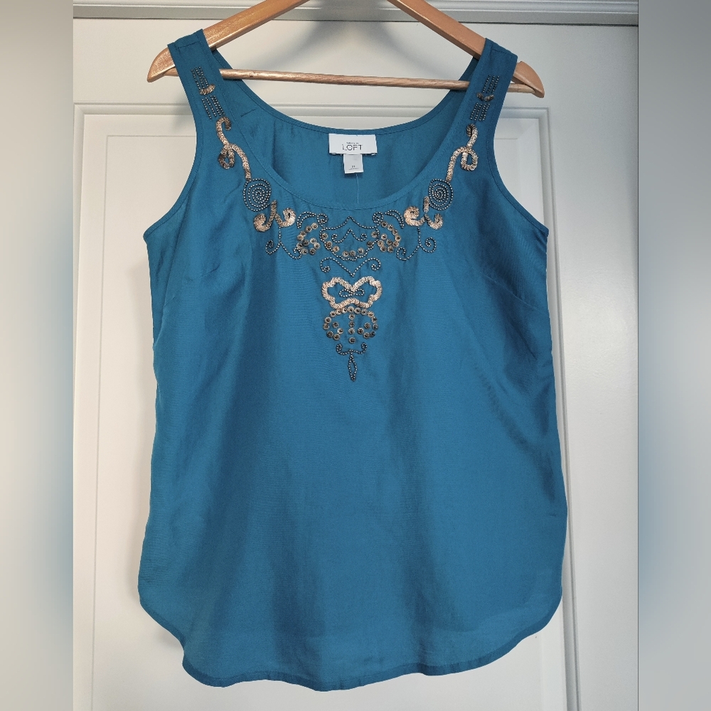 LOFT Blue Embroidered Sleeveless Blouse